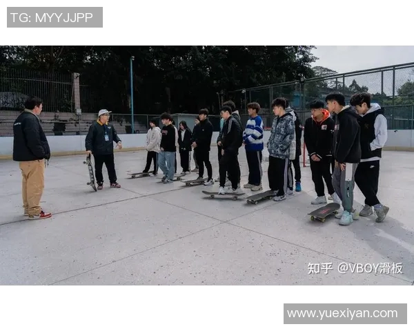 广州滑板队边路渗透战术解析与实战应用探讨 广州滑板队边路渗透战术解析与实战应用探讨