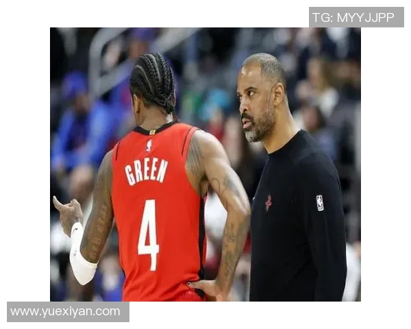 张佳玮：雄鹿最后时刻让KD拉开单挑真实诚 乌度卡对付老李挺合适